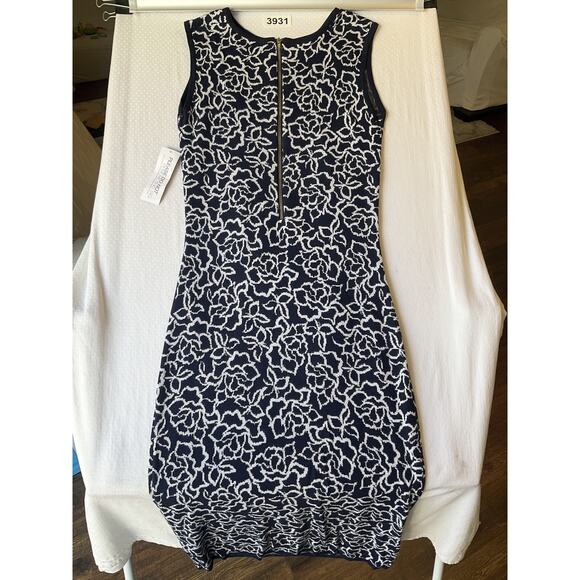 Eva Mendes New York & Company Women Midi Dress M Navy Floral Zipper Sleeveless - Picture 8 of 8